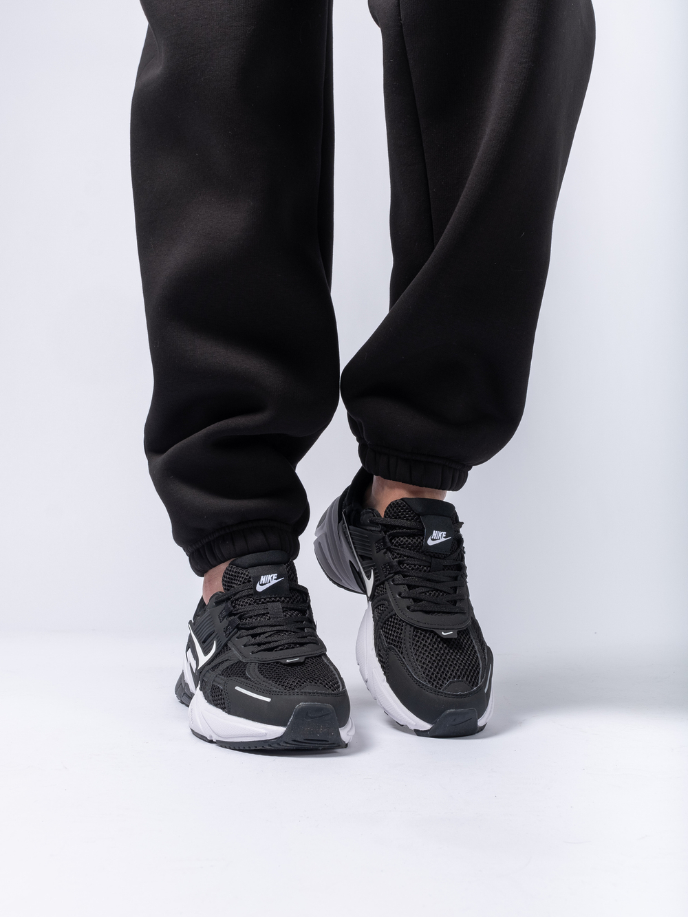 Кросовки NIKE ZOOM Pegasus (чёрн.)