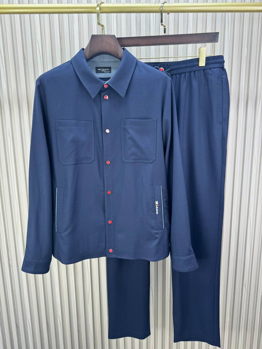 Прогулочный костюм Kiton