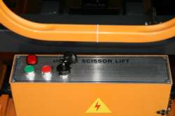 Подъемник ножничный несамоходный SJY-0.5-6 (220 В; 500 кг; 6 м) SMARTLIFT (SMART)