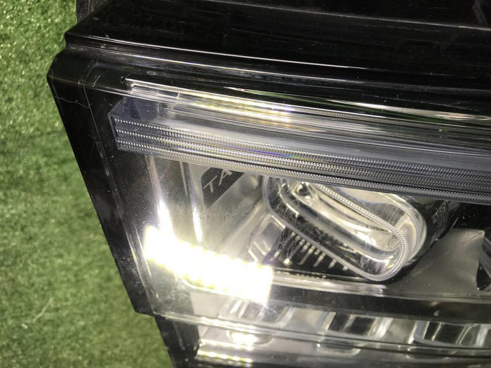 Фара левая Tank 500 (2021-н.в.) LED