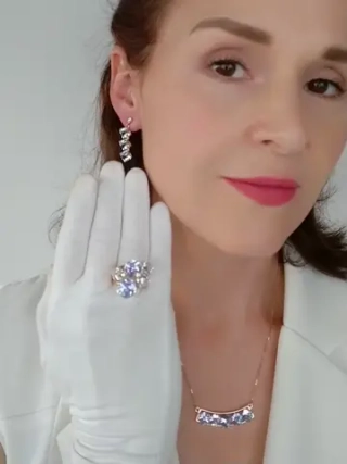 Кольцо коктейльное Мираж с сиреневыми кубиками Swarovski