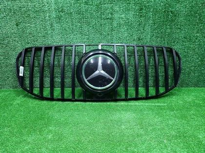 Решетка радиатора Mercedes GLS x167 (19-25) AMG 63