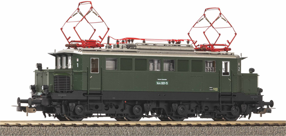 Электровоз 144 001 DB IV + звук + декодер PluX22