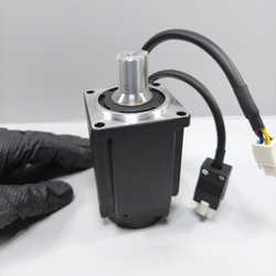 Серводвигатель переменного тока (AC Servo Motor) 0,4kW