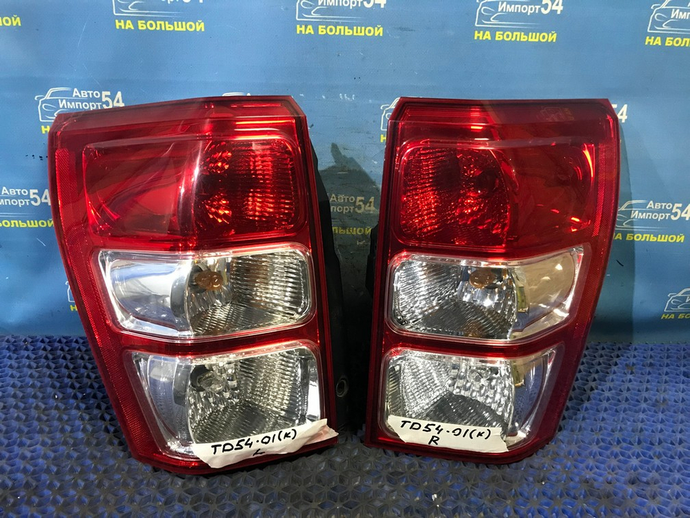 Стоп левый SUZUKI ESCUDO 2005