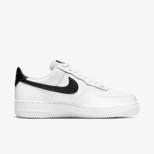 Кроссовки женские NIKE WMNS AIR FORCE 1 07