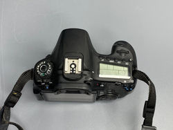 Canon EOS 60D Kit 18-55mm 20.000 кадров