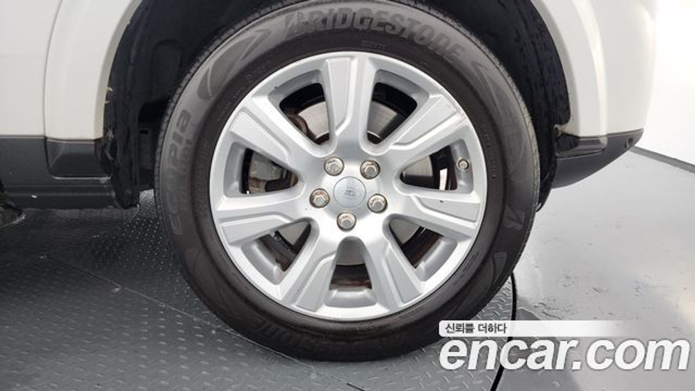 Land Rover Discovery 3.0 SDV6 SE — 2016