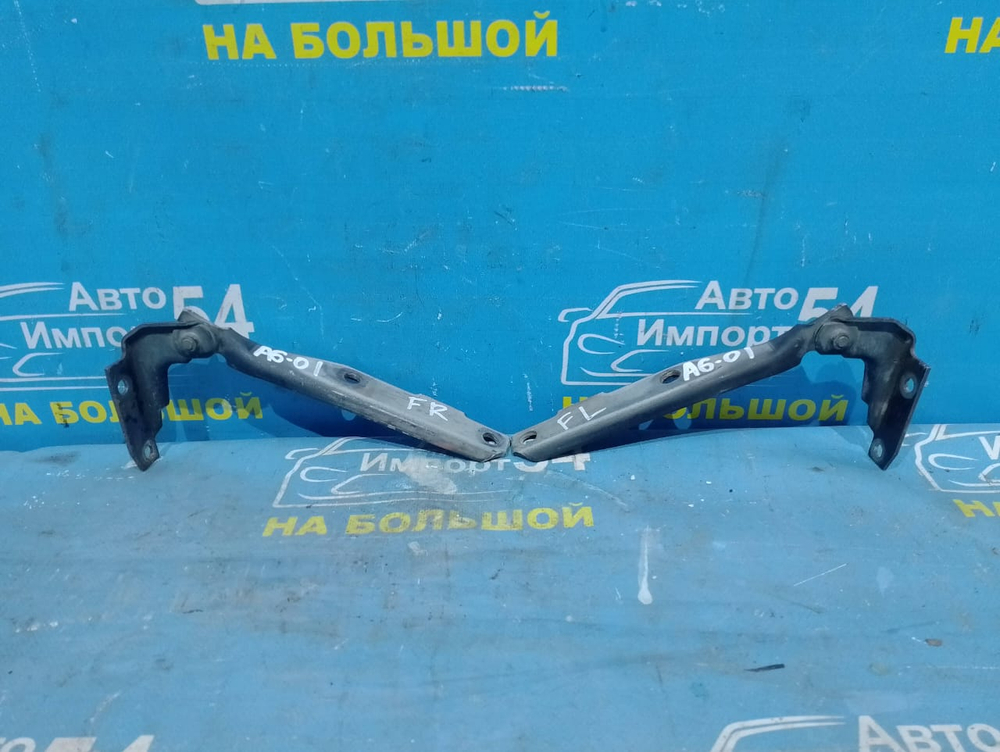 Петля капота левая AUDI A6 1999