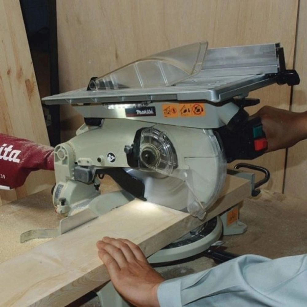 Пила торцовочная Makita комбипила LH 1040