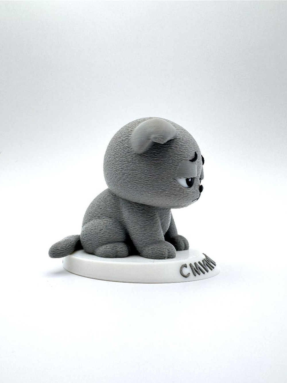 Игнорирую. Фигурка кота серии "Мемурчик" на подставке, мем-сувенир для рабочего стола, подарок коллеге