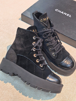 Ботинки Chanel