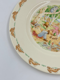 Тарелка 20,5 Royal Doulton, Bunnykins