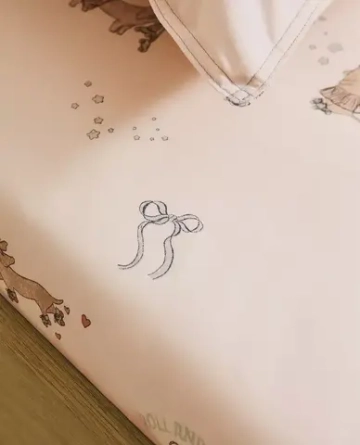 ZARA HOME ДЕТСКАЯ ПРОСТЫНЯ НА РЕЗИНКЕ С ПРИНТОМ, РАЗНОЦВЕТНЫЙ