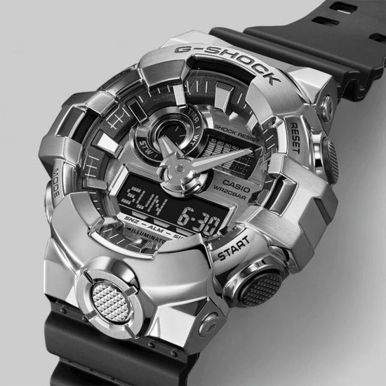 Наручные часы Casio GM-700-1A