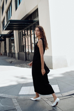 ПЛАТЬЕ БЕЗ РУКАВОВ С КУШАКОМ — ZARA