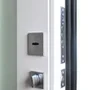 Входная дверь Эверест белая со стеклянной вставкой внутри