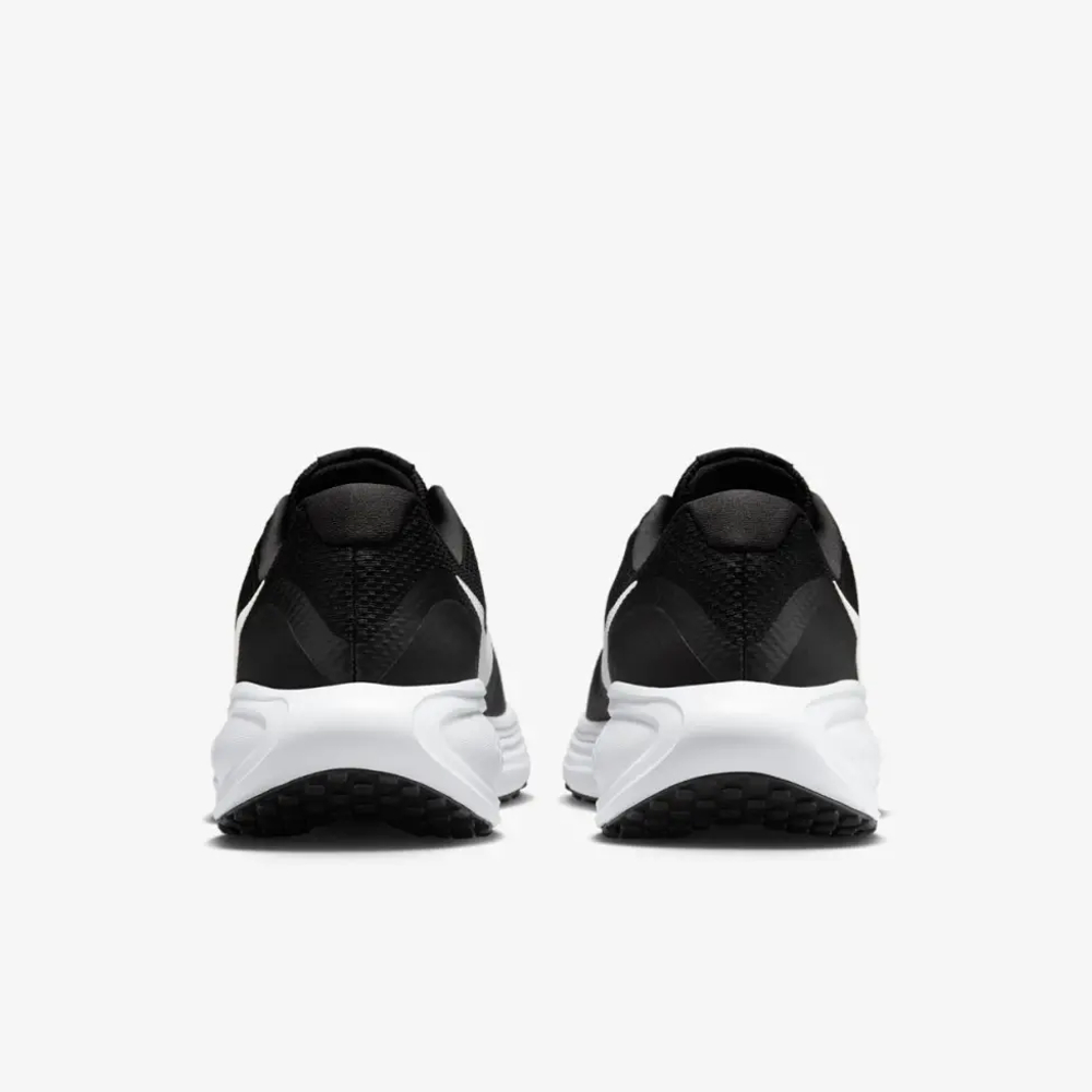Кроссовки мужские NIKE REVOLUTION 8