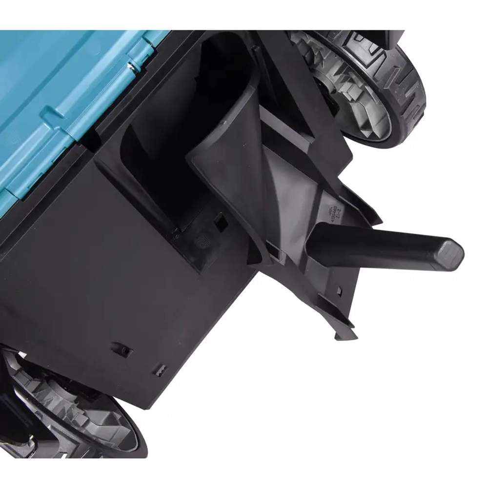 Аккумуляторная газонокосилка Makita DLM480Z