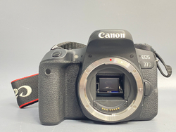 Canon EOS 77D