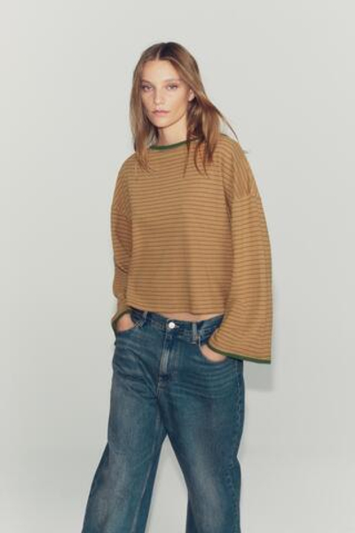 ФУТБОЛКА В ПОЛОСКУ С ЭФФЕКТОМ ПОТЕРТОСТИ — ZARA