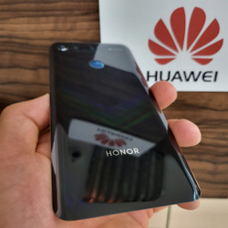 Крышка для Honor View 20 - задняя стеклянная панель "Хорошее качество" (чёрного цвета)