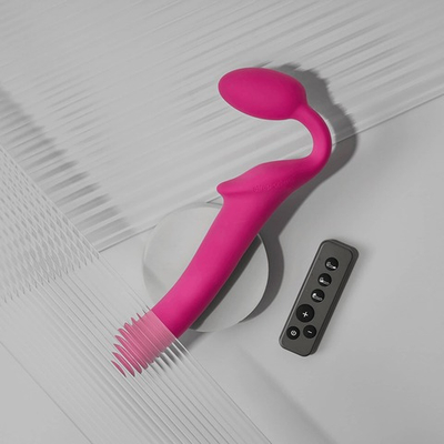Ярко-розовый безремневой страпон Strap-on-me Vibrating Bendable Strap-On size M (Цвет: розовый)