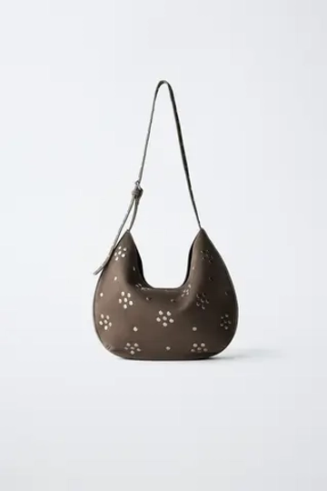 ZARA КОЖАНАЯ СУМКА С ЗАКЛЕПКАМИ, СЕРЫЙ