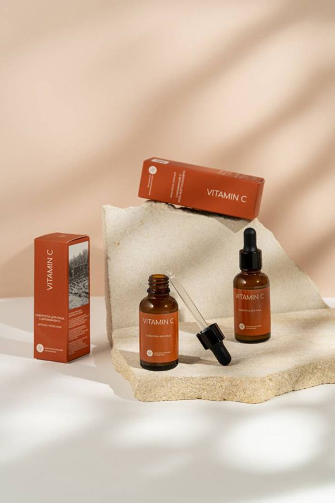 Сыворотка для лица "Vitamin C" Pro-Aging для всех типов кожи