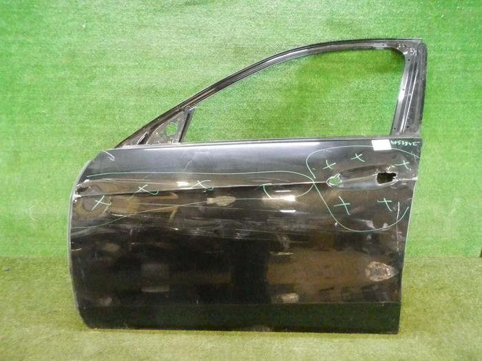 Дверь передняя левая Mercedes E W212 (2009-2016)