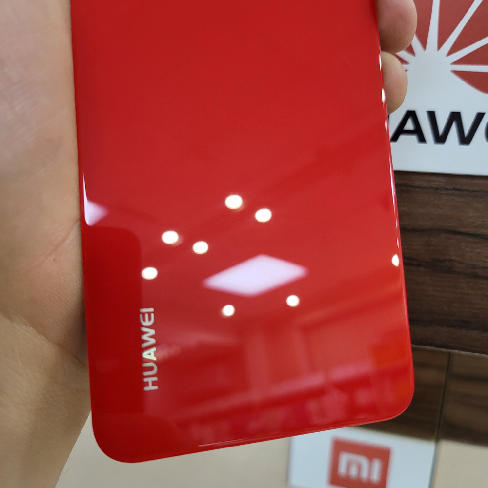 Крышка для Huawei Nova 3i (заднее стекло) "хорошее качество" цвет: красный