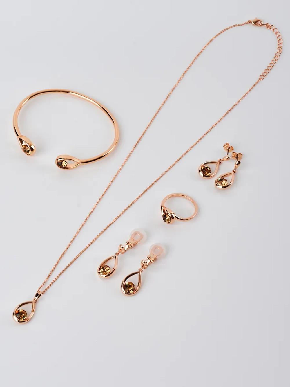 Кольцо Белла с кристаллом Swarovski шампань