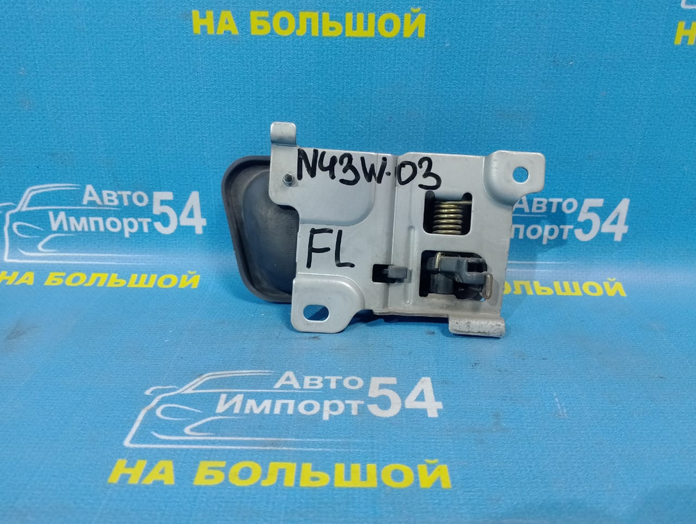 Ручка двери передней левой салонная MITSUBISHI CHARIOT 1991-1997