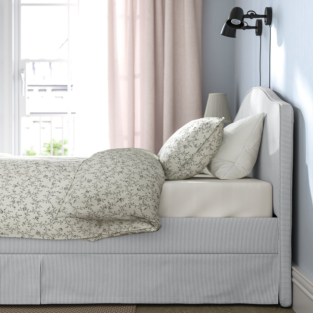 IKEA RAMNEFJÄLL  (ИКЕА РАМНЕФЙЭЛЛ)  -  Чехол на каркас кровати - Klovsta серо-белый 140х200 см