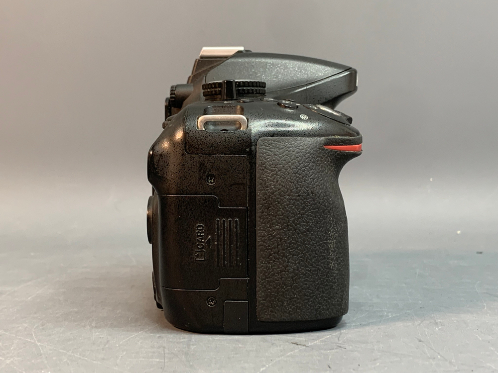 Nikon D5200 75.000 кадров