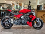 Ducati Diavel V4 (2023) RED новый