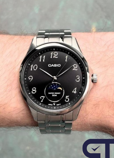Casio MTP-M110D-1A — мужские наручные часы
