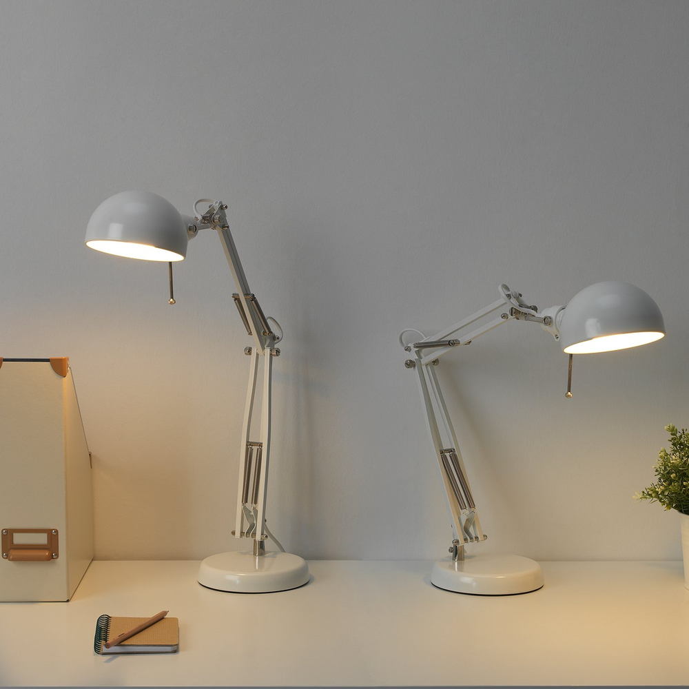 IKEA FORSÅ  (ИКЕА ФОРСО)  -  Лампа настольная - белая