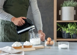 KitchenAid Ручной миксер черный EAN 5413184160340