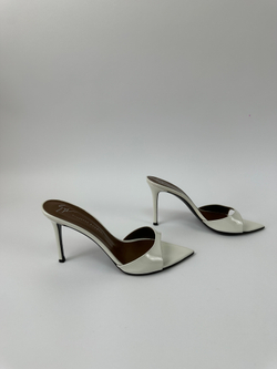 Мюли Giuseppe Zanotti