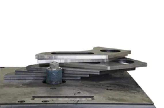 Электромеханическая гильотина Rollbend RGS 1050x3