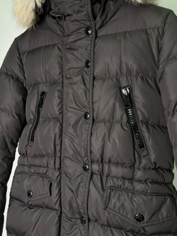 Пуховик Moncler