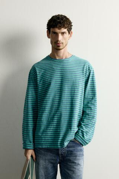 ЖАККАРДОВАЯ ФУТБОЛКА СВОБОДНОГО КРОЯ В ПОЛОСКУ — ZARA · 4087/528