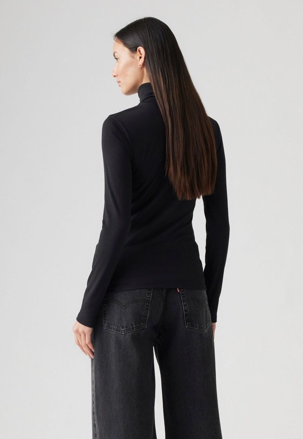 Водолазка женская LEVI'S DREAMY TURTLENECK CAVIAR