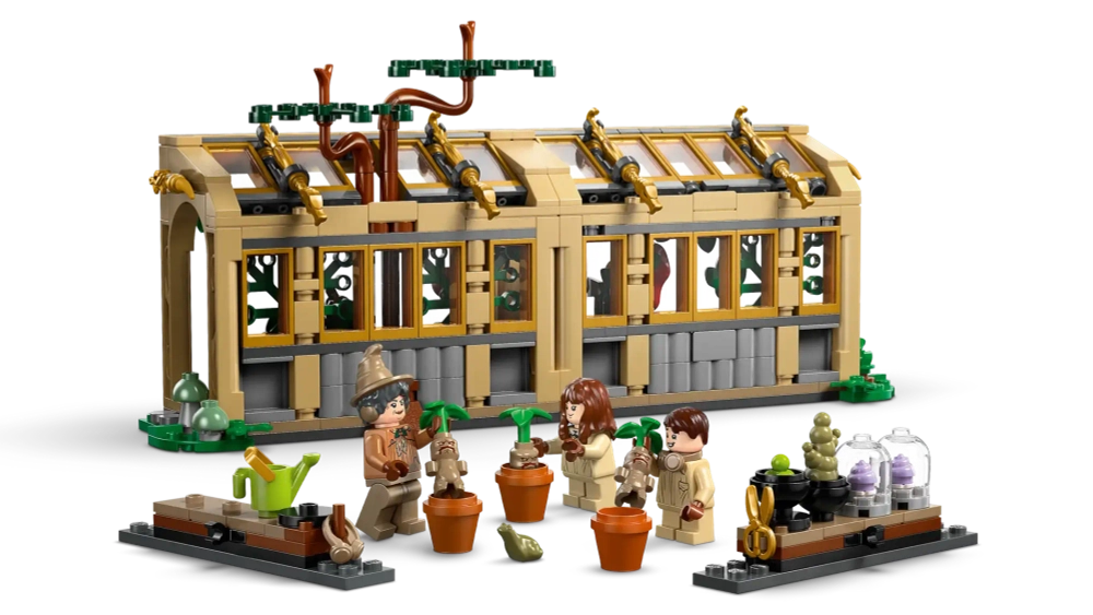 Конструктор LEGO Harry Potter 76445 Замок Хогвартс: Урок гербологии