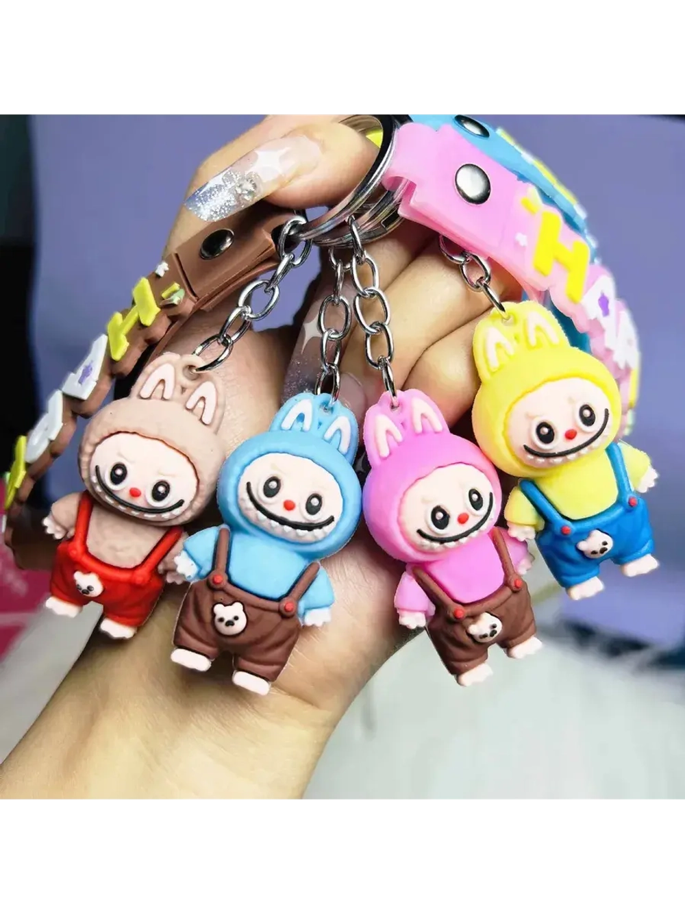 Брелок игрушка Лабубу в комбинезоне Коричневый