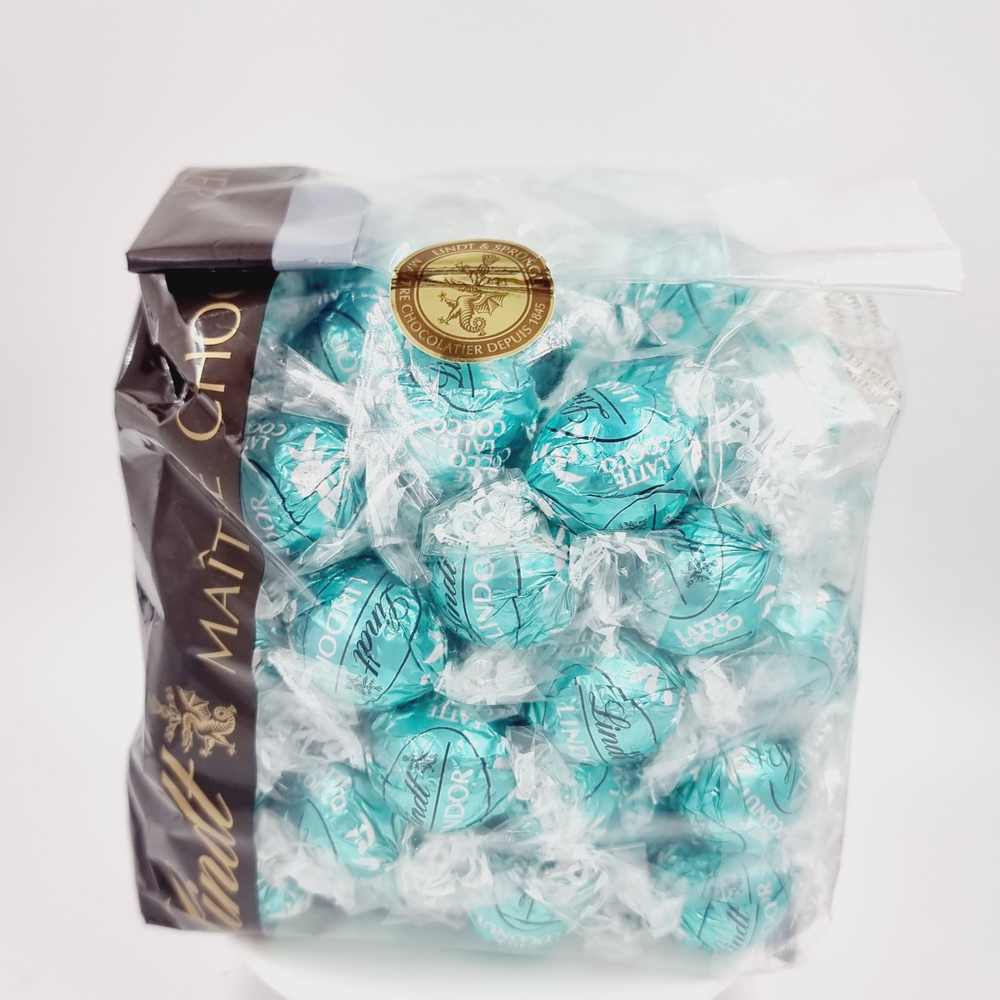 Шоколадные конфеты Lindt LINDOR кокос в молочном шоколаде 1000 г (из Финляндии)