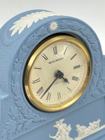 Часы Wedgwood голубые