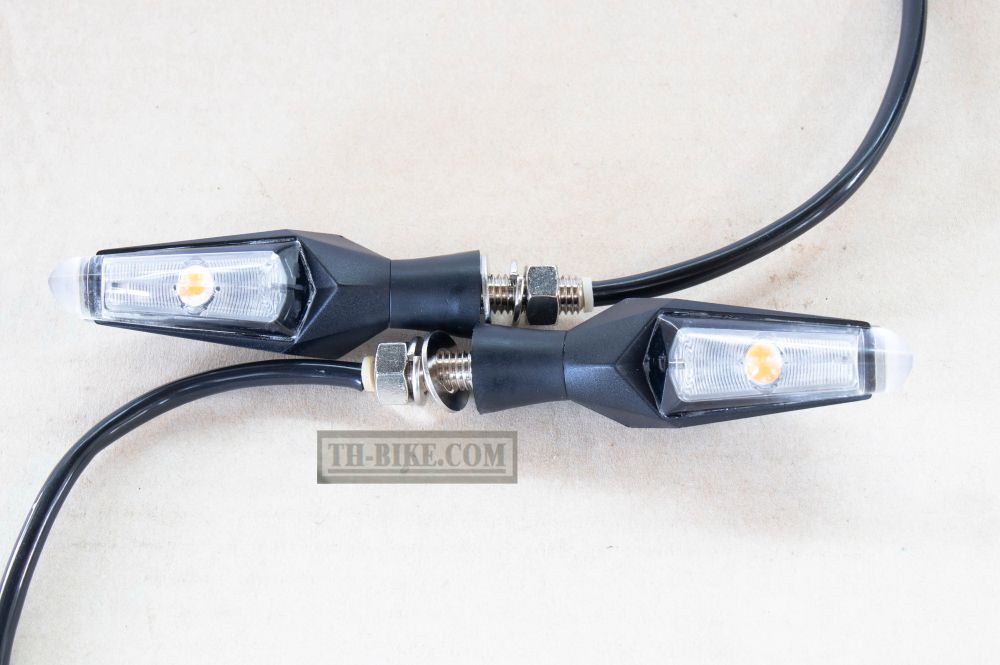 LED turn lights, winkers. Made in Thailand. 1 pair set.