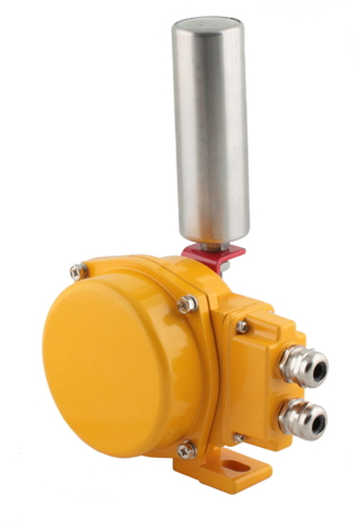 Датчик контроля схода ленты INNOLEVEL IL-BMS-N в алюм. корпусе, -40...+75С, 250 VAC, 10 A, IP65, 2 релейных выхода, материал контактного ролика - нерж. сталь